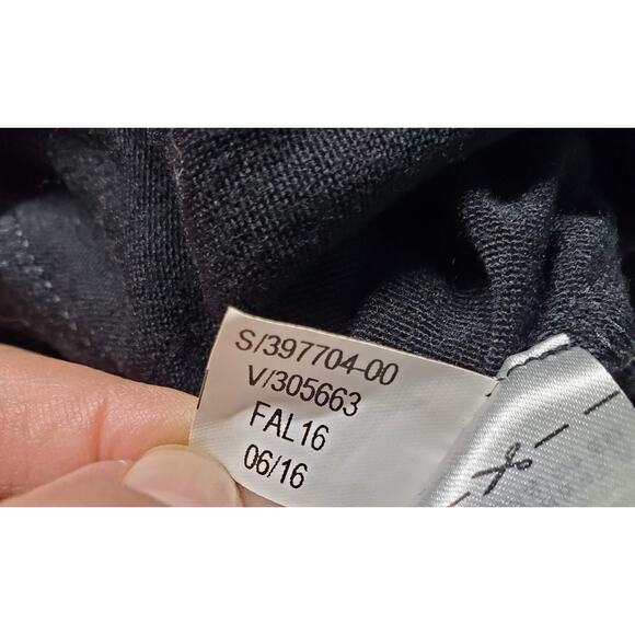 Turtle Neck Black Dress Size M - Picture 7 of 7